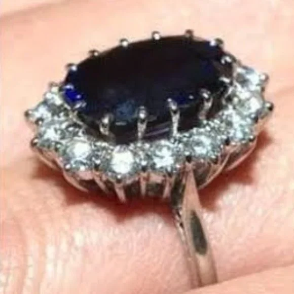 Princess Diana Kate Middleton Sapphire Ring CZ Crystal Engagement - Picture 7 of 11
